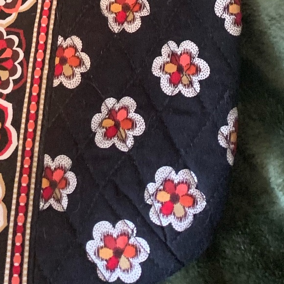 Vera Bradley Small Purse - Picture 6 of 9